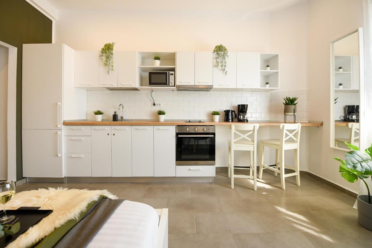 Classy Comfort - Chic Studio On Regina Elisabeta Βουκουρέστι Εξωτερικό φωτογραφία