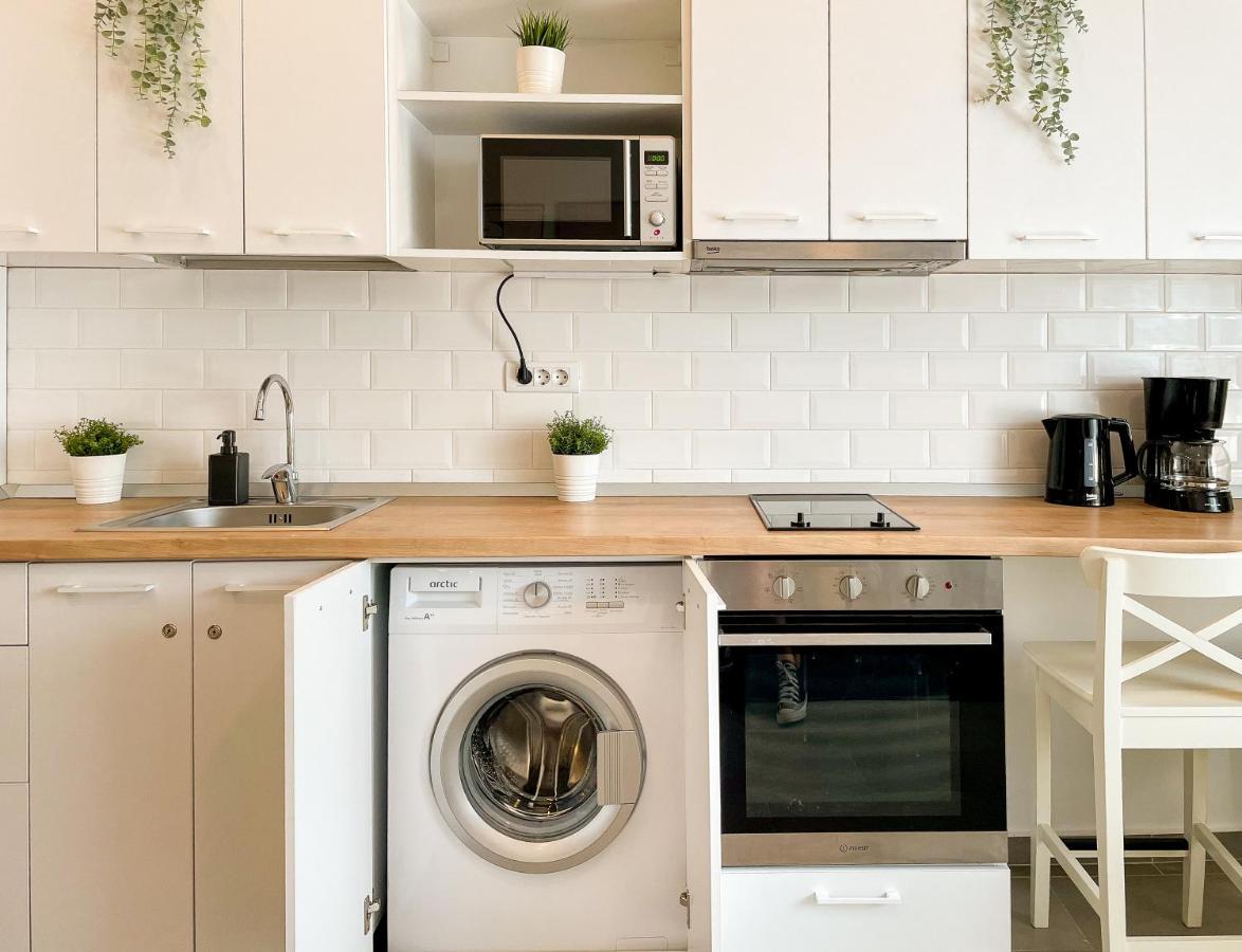 Classy Comfort - Chic Studio On Regina Elisabeta Βουκουρέστι Εξωτερικό φωτογραφία